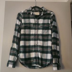 American Eagle Outfitters Green and White Plaid Shirt